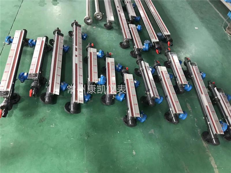 磁翻板液位計(jì)