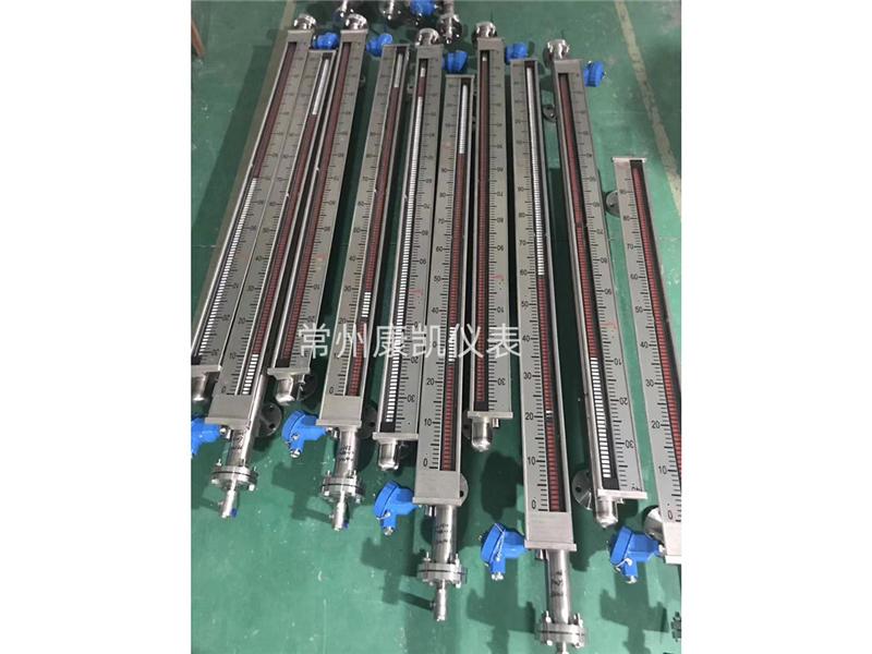 磁翻板液位計(jì)