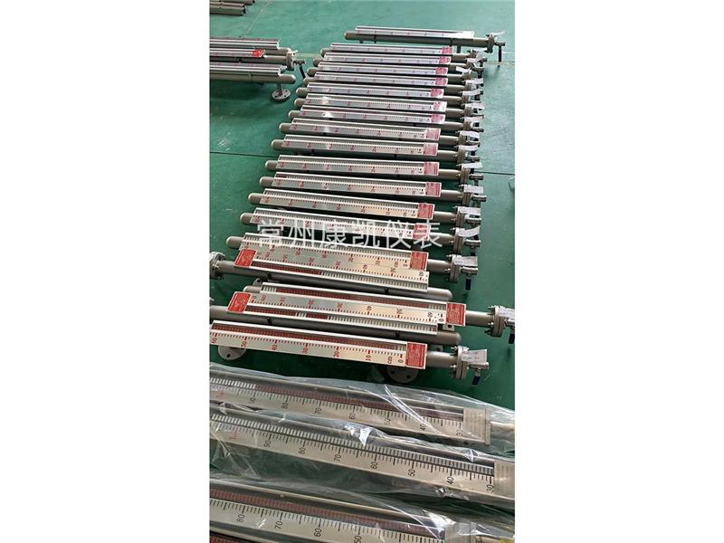 磁翻板液位計(jì)