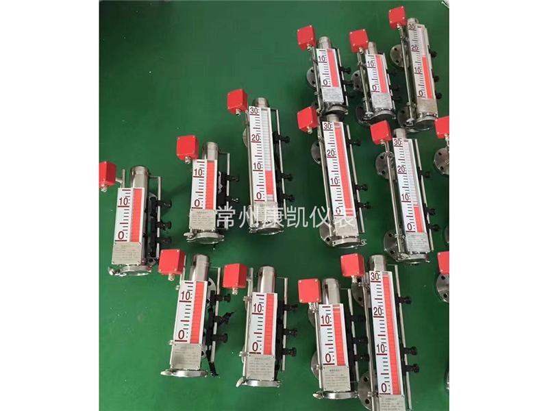 磁翻板液位計(jì)