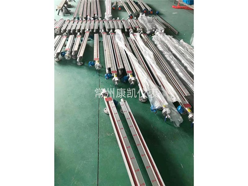 磁翻板液位計(jì)