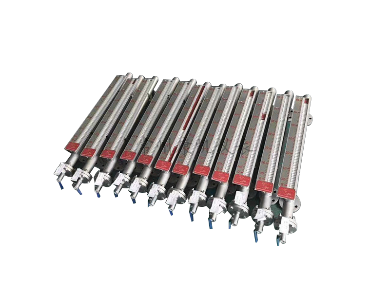 側裝磁翻板液位計